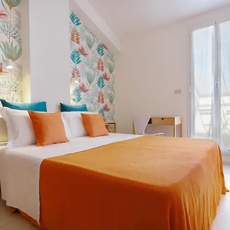 Elprado Hotel