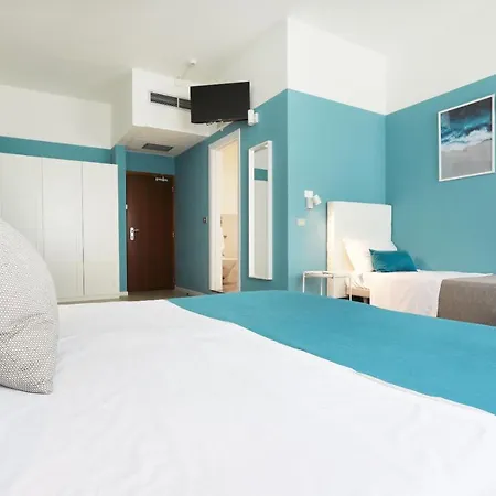 Elprado Hotel 3*